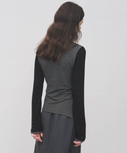 tageechita（タジチタ）の「【tageechita】フェイクレイヤード UネックロングTシャツ（Tシャツ/カットソー・レディース・ベージュ/ブラック・S/M/L）」の21枚目の写真