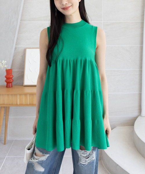 CLEAR BASIC（クリアベーシック）の「ティアードノースリーブニットチュニック[オフィスカジュアル 着回し抜群 大人]≪AW新作≫（チュニック・レディース・ブラック/ブルー/グリーン/ブラウン/オレンジ・F）」の3枚目の写真