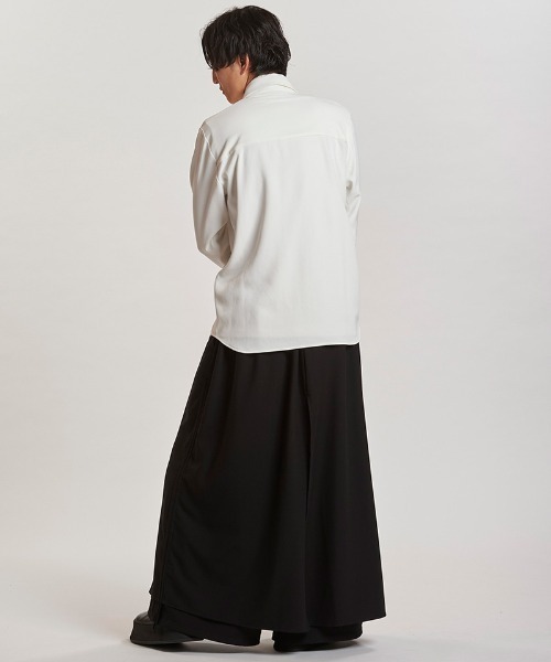 NO ID.(ノーアイディ)の「ms6244-リベットタックSH シャツ(457006-319S)(シャツ/ブラウス・メンズ・ホワイト/ブラック/ストライプ・1/2)」の13枚目の写真