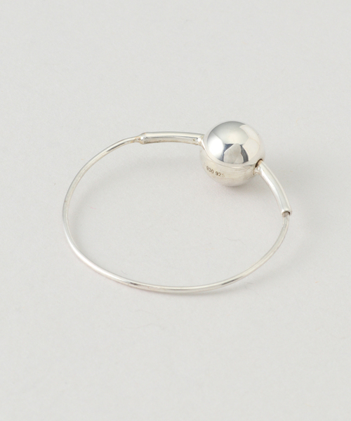 SLOBE IENA（スローブイエナ）の「Les Beads フープピアス ESS-015（ピアス（両耳用）・レディース・シルバー・FREE）」の6枚目の写真