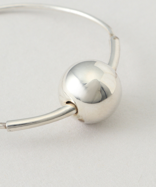 SLOBE IENA（スローブイエナ）の「Les Beads フープピアス ESS-015（ピアス（両耳用）・レディース・シルバー・FREE）」の10枚目の写真