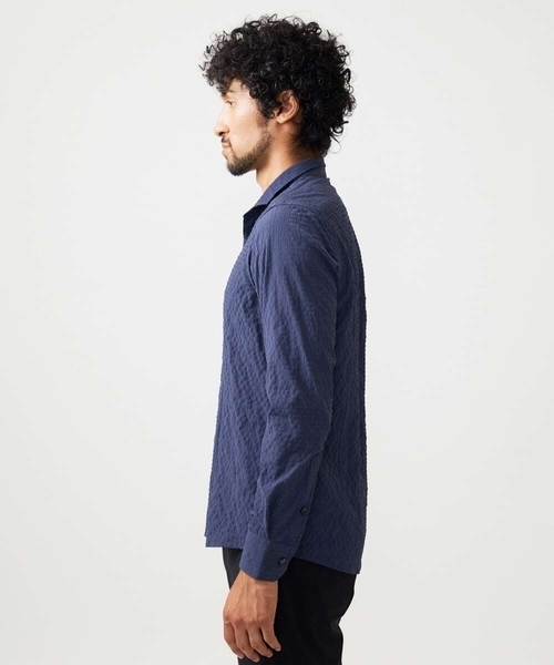 MICHEL KLEIN HOMME (ミッシェルクランオム)の「シアーサッカー調長袖シャツ(Tシャツ/カットソー・メンズ・ブルー/ベージュ/ネイビー・MEDIUM/LARGE/X-LARGE)」の13枚目の写真