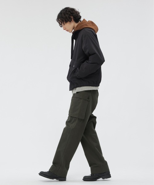 MHL.（エムエイチエル）の「PLAIN COTTON DRILL（その他パンツ・メンズ・グレー/ダークブラウン/オリーブドラブ・LARGE/MEDIUM/SMALL）」の7枚目の写真