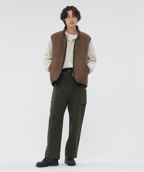 MHL.（エムエイチエル）の「PLAIN COTTON DRILL（その他パンツ・メンズ・グレー/ダークブラウン/オリーブドラブ・LARGE/MEDIUM/SMALL）」の9枚目の写真