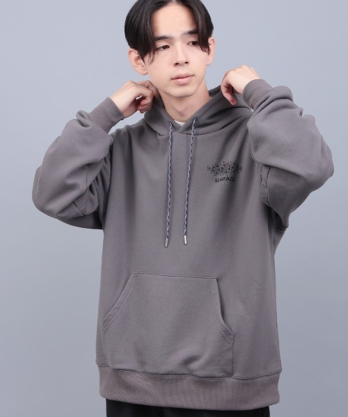 チチカカ（チチカカ）の「サンフェイスプリントスウェットプルパーカー【ユニセックス】（パーカー・レディース・カラフル/マスタード/チャコールグレー・FREE）」の8枚目の写真