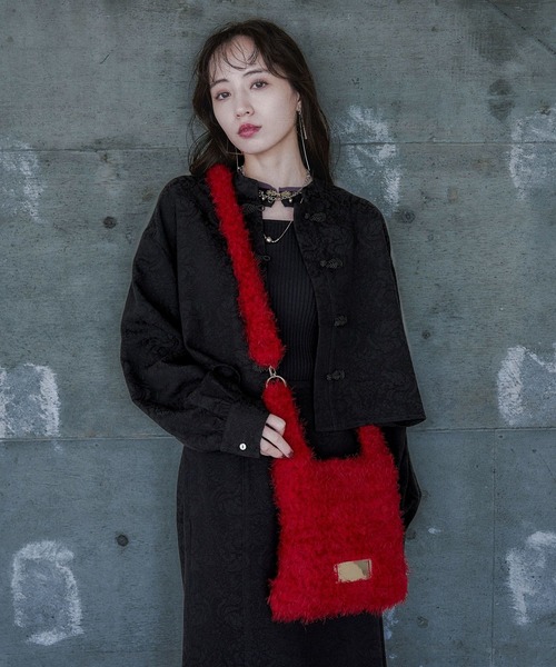 HARE(ハレ)の「シャギーニットミニバッグ(HARE)(ショルダーバッグ・レディース・イエロー/グレー/ブラック/レッド・FREE)」の18枚目の写真