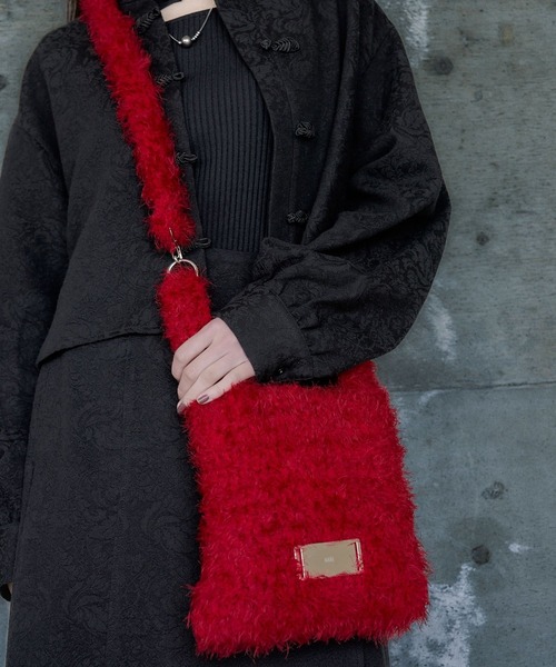 HARE(ハレ)の「シャギーニットミニバッグ(HARE)(ショルダーバッグ・レディース・イエロー/グレー/ブラック/レッド・FREE)」の19枚目の写真