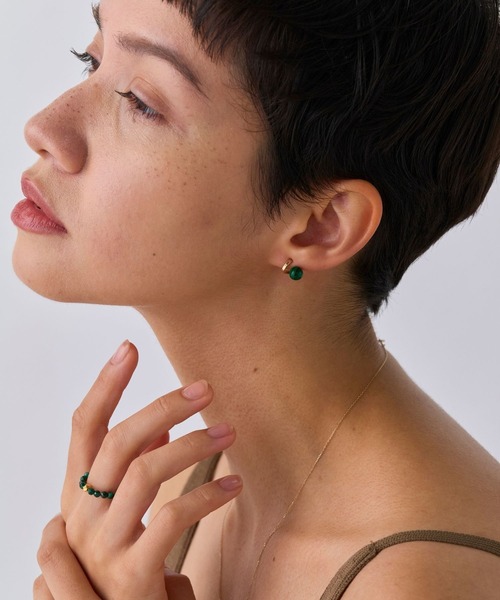 JUPITER(ジュピター)の「【K10】天然石フープフォルムピアス/オニキス/マラカイト<動画あり>(ピアス(両耳用)・レディース・グリーン/ブラック・FREE)」の11枚目の写真