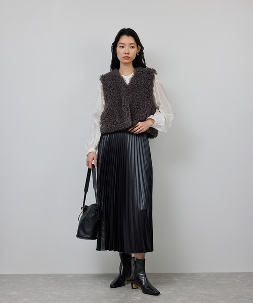 ROPE'（ロペ）の「シャイニープリーツスカート/イージーケア（スカート・レディース・ベージュ/ブラック/キャメル・FREE）」の14枚目の写真