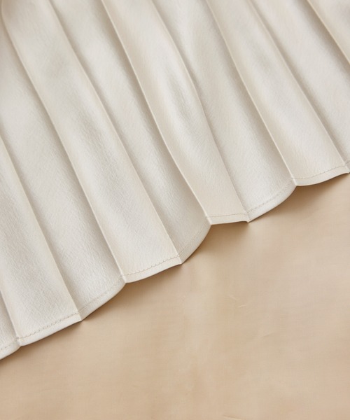 ROPE'（ロペ）の「シャイニープリーツスカート/イージーケア（スカート・レディース・ベージュ/ブラック/キャメル・FREE）」の19枚目の写真