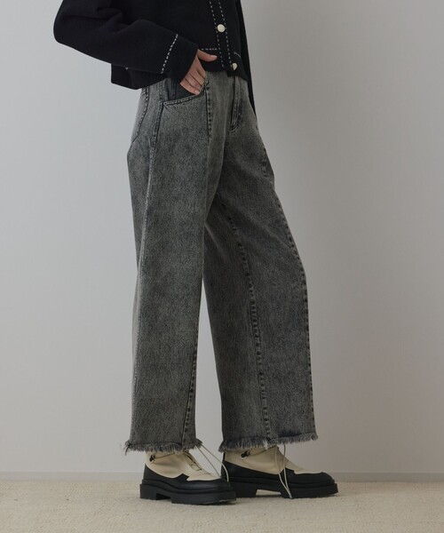Diagram(ダイアグラム)の「カーブデニムパンツ(デニムパンツ・レディース・グレー・38/36)」の1枚目の写真
