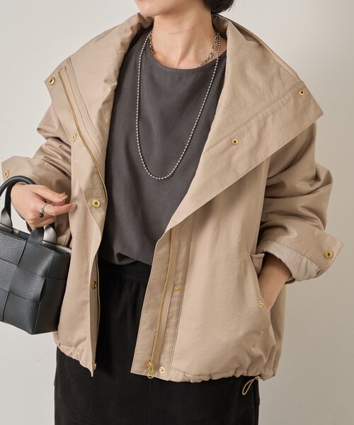 Jena espace merveilleux(ジェナ エスパスメルヴェイユ)の「【首元まであったか】中綿スタンドネックジャケット(その他アウター・レディース・ベージュ/チャコールグレー/ライトベージュ/グレー・FREE)」の3枚目の写真