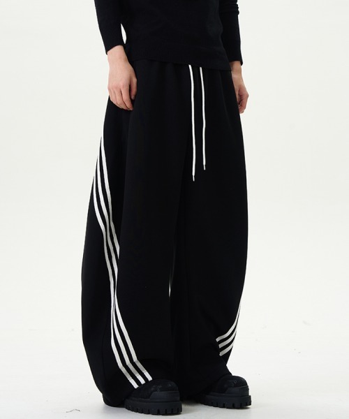 mushwear（マッシュウェア）の「ワイドトラックパンツ（スウェットパンツ・メンズ・ブラック/ネイビー/グレー・X-LARGE/LARGE/MEDIUM/SMALL）」の6枚目の写真