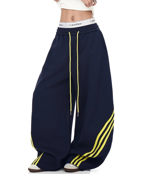 mushwear（マッシュウェア）の「ワイドトラックパンツ（スウェットパンツ・メンズ・ブラック/ネイビー/グレー・X-LARGE/LARGE/MEDIUM/SMALL）」の16枚目の写真