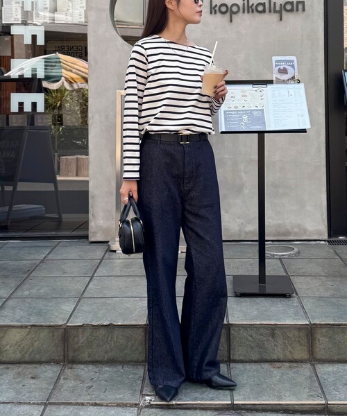 fredy emue(フレディエミュ)の「コンパクトボーダーロンTシャツ(Tシャツ/カットソー・レディース・ブラック系その他/ブルー系その他/ベージュ系その他/レッド系その他・38)」の18枚目の写真