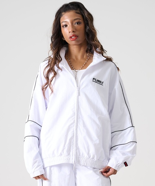 FUBU( フブ)の「FUBU フブ ブランド ロゴ 配色ライン ジップアップ 長袖 ナイロン トラックジャケット ジャージ(ナイロンジャケット・メンズ・ブラック/ホワイト/チャコール・XXL/XL/L/M)」の1枚目の写真