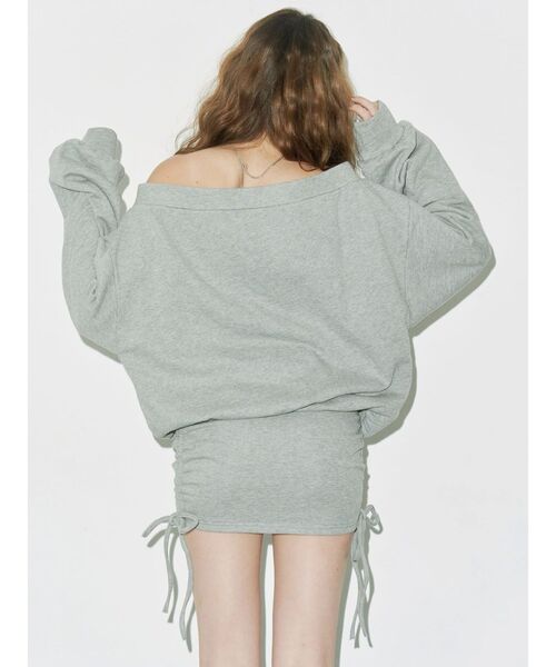 EVRIS（エヴリス）の「ジップアップオフショルトップス【セットアップ着用可能】（パーカー・レディース・パープル/ホワイト/ブラック/グレー・FREE）」の7枚目の写真