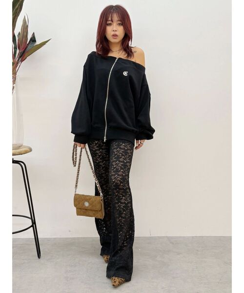 EVRIS（エヴリス）の「ジップアップオフショルトップス【セットアップ着用可能】（パーカー・レディース・パープル/ホワイト/ブラック/グレー・FREE）」の14枚目の写真