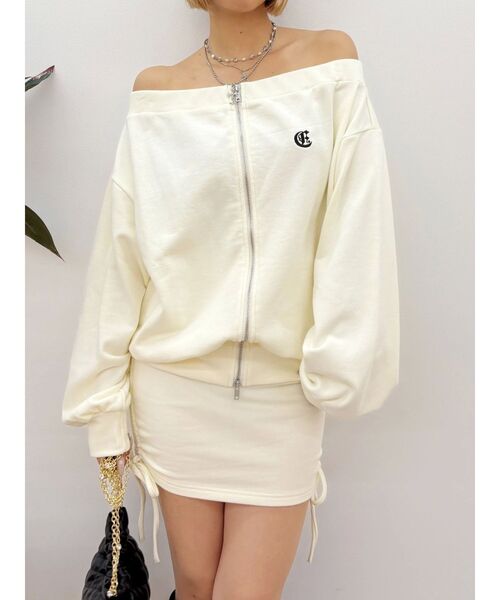 EVRIS（エヴリス）の「ジップアップオフショルトップス【セットアップ着用可能】（パーカー・レディース・パープル/ホワイト/ブラック/グレー・FREE）」の19枚目の写真