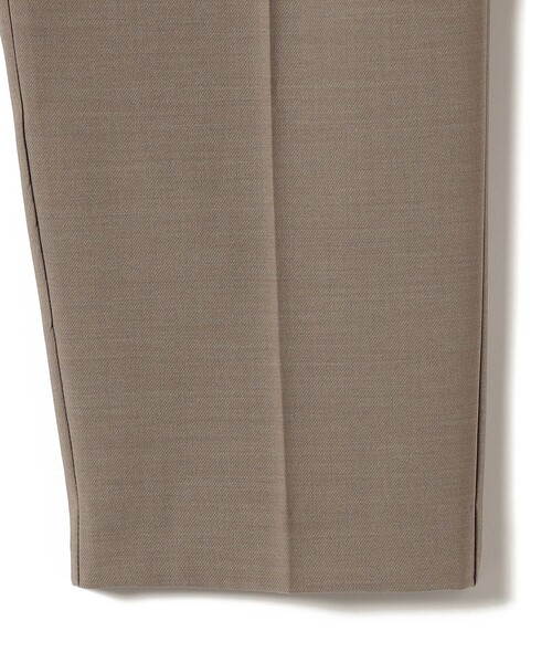 SHIPS Colors（シップス カラーズ）の「SHIPS Colors:〈手洗い可能〉TR/PU センタープレスイージー テーパード パンツ（その他パンツ・レディース・グレー/ベージュ/ネイビー・SMALL/MEDIUM）」の18枚目の写真