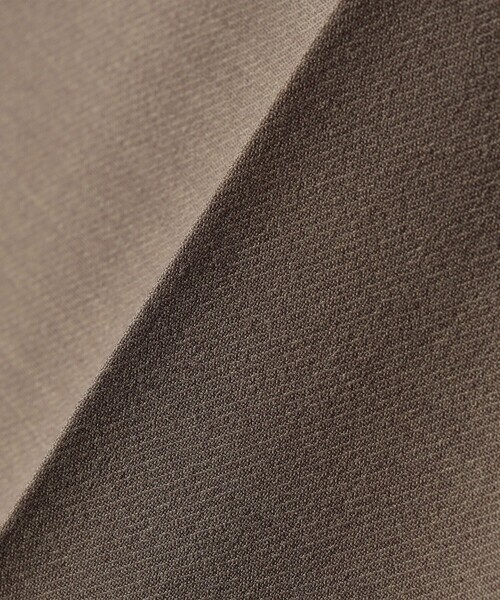 SHIPS Colors（シップス カラーズ）の「SHIPS Colors:〈手洗い可能〉TR/PU センタープレスイージー テーパード パンツ（その他パンツ・レディース・グレー/ベージュ/ネイビー・SMALL/MEDIUM）」の13枚目の写真