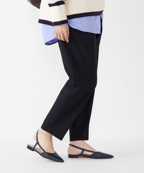 SHIPS Colors（シップス カラーズ）の「SHIPS Colors:〈手洗い可能〉TR/PU センタープレスイージー テーパード パンツ（その他パンツ・レディース・グレー/ベージュ/ネイビー・SMALL/MEDIUM）」の15枚目の写真