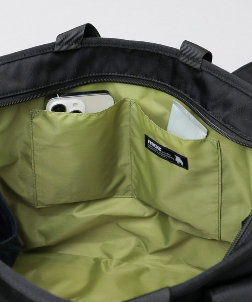 moz(モズ)の「撥水加工 ナイロン 大容量 多収納 3WAY トートバッグ A4対応(トートバッグ・レディース・グレイッシュベージュ/ブラック・FREE)」の16枚目の写真