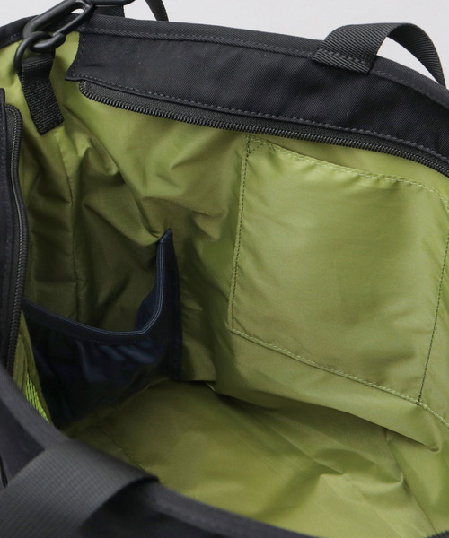 moz(モズ)の「撥水加工 ナイロン 大容量 多収納 3WAY トートバッグ A4対応(トートバッグ・レディース・グレイッシュベージュ/ブラック・FREE)」の7枚目の写真