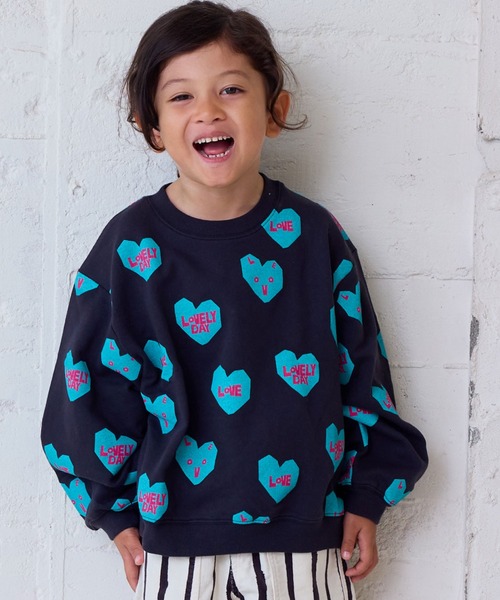 MARKEY'S（マーキーズ）の「ソウガラトレーナー（スウェット・キッズ・ピンク/キャメル/レッド/ホワイト/グリーン/ネイビー/ブラック/オフホワイト・80/90/95/100/110/120/130/140/150）」の3枚目の写真