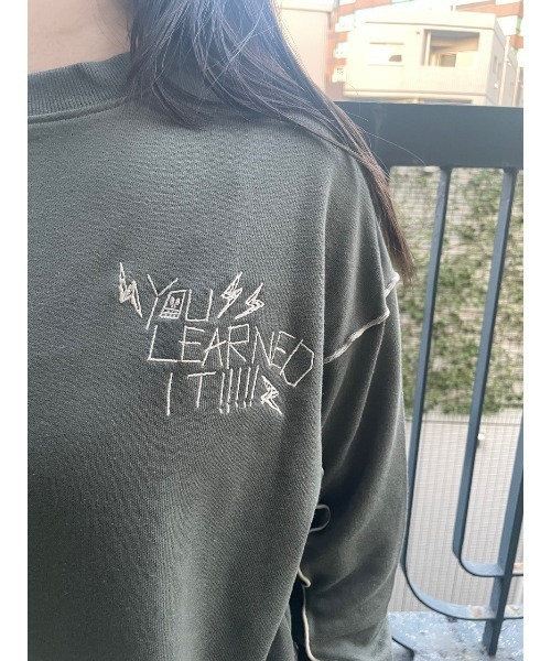 WORLD WIDE LOVE!(ワールドワイドラブ)の「TC裏毛メロートップス(スウェット・レディース・トップグレー/ブラック/カーキ・1)」の6枚目の写真