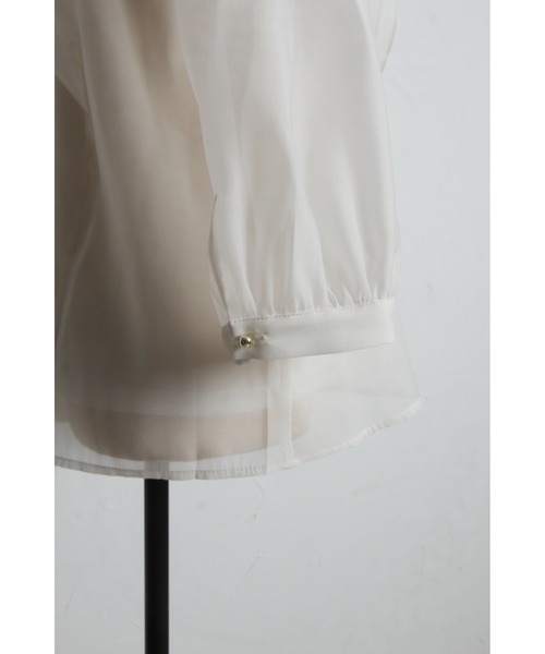 tocco closet(トッコ クローゼット)の「ラッフルフリルキーネック七分袖ブラウス(シャツ/ブラウス・レディース・オフホワイト/ブラウン/ピンク・M)」の10枚目の写真