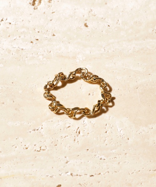 Soierie（ソワリー）の「フィグ リング /  Figue ring（リング・レディース・シルバー/ゴールド・M/S）」の2枚目の写真