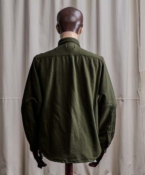 Coffee & Cigarettes(コーヒーアンドシガレッツ)の「10B12 Heavy Flannel One Wash Work Shirt / ヘビーネル ワンウォッシュ ワークシャツ(シャツ/ブラウス・メンズ・ブラック/ネイビー/カーキ・M/XL/L)」の12枚目の写真