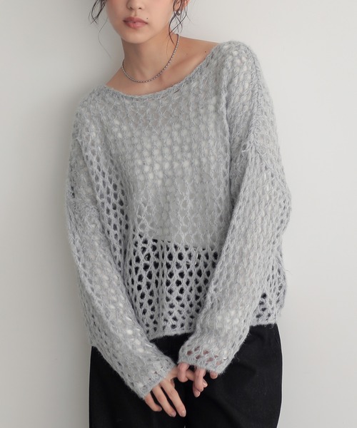 for/c(フォーシー)の「モヘアライクヘアリーメッシュニット【サスティナブル】(ニット/セーター・レディース・オフホワイト/グレー/ピンク・M/L)」の1枚目の写真