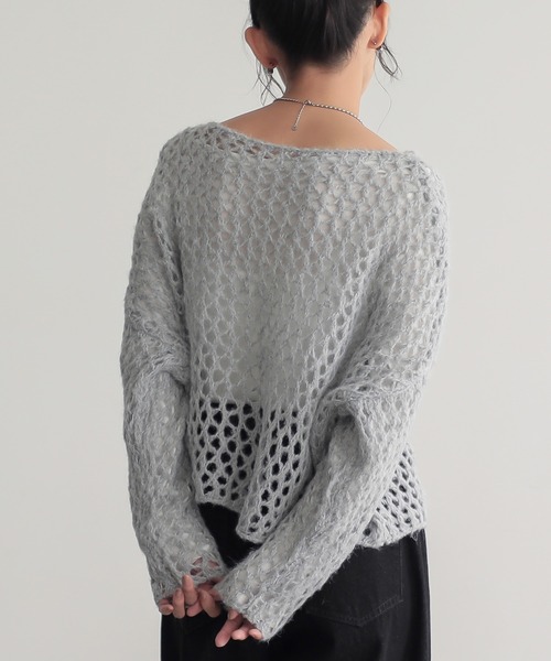 for/c(フォーシー)の「モヘアライクヘアリーメッシュニット【サスティナブル】(ニット/セーター・レディース・オフホワイト/グレー/ピンク・M/L)」の6枚目の写真