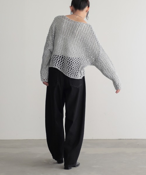 for/c(フォーシー)の「モヘアライクヘアリーメッシュニット【サスティナブル】(ニット/セーター・レディース・オフホワイト/グレー/ピンク・M/L)」の8枚目の写真