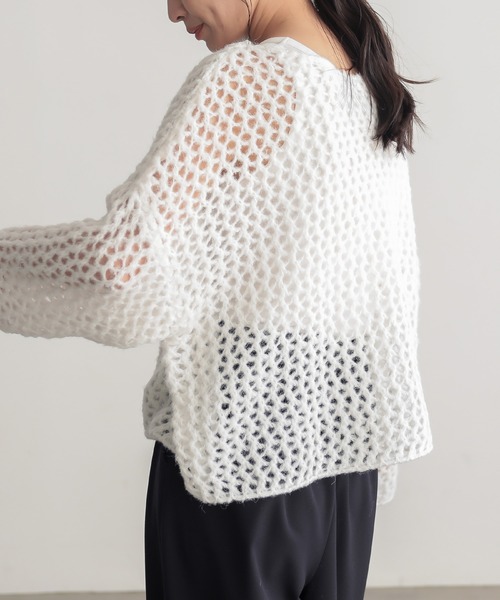 for/c(フォーシー)の「モヘアライクヘアリーメッシュニット【サスティナブル】(ニット/セーター・レディース・オフホワイト/グレー/ピンク・M/L)」の11枚目の写真