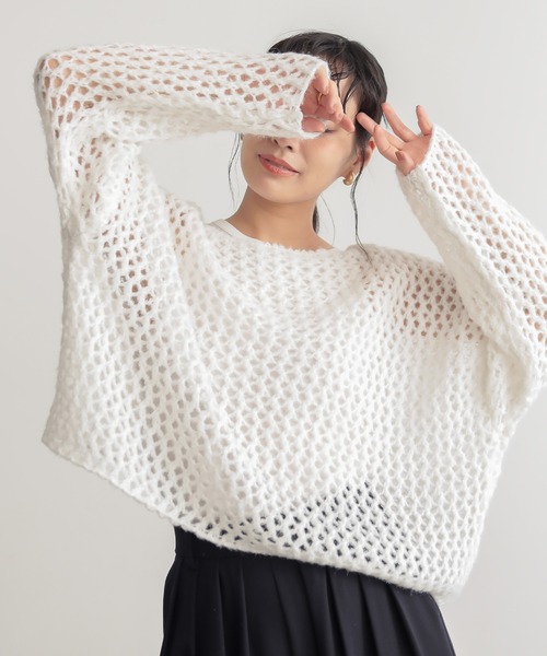 for/c(フォーシー)の「モヘアライクヘアリーメッシュニット【サスティナブル】(ニット/セーター・レディース・オフホワイト/グレー/ピンク・M/L)」の12枚目の写真