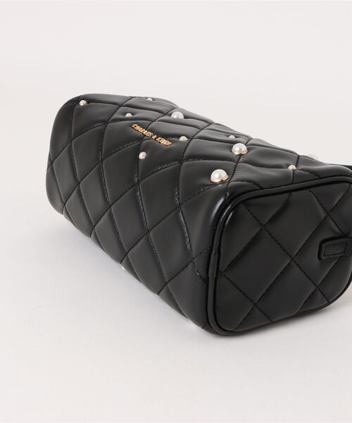 Janie ジェイニー パールエンベリッシュドキルトショルダーバッグ