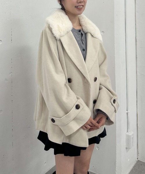 archives（アルシーヴ）の「ファーカラー付ウールミドルコート（ピーコート・レディース・アイボリー/ブラック/グレー・MEDIUM）」の17枚目の写真