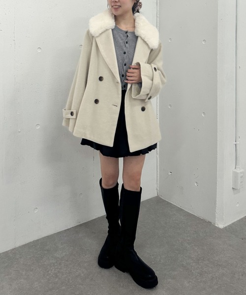 archives（アルシーヴ）の「ファーカラー付ウールミドルコート（ピーコート・レディース・アイボリー/ブラック/グレー・MEDIUM）」の20枚目の写真