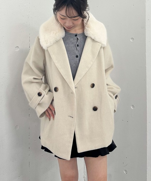 archives（アルシーヴ）の「ファーカラー付ウールミドルコート（ピーコート・レディース・アイボリー/ブラック/グレー・MEDIUM）」の15枚目の写真