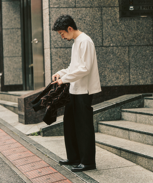 417 EDIFICE(フォーワンセブンエディフィス)の「WEB限定 ”蓄熱”【Calefit】ヒートシフトユーティリティL/S Tee(Tシャツ/カットソー・メンズ・ホワイト/グレー/ブラック・XX-LARGE/X-LARGE/LARGE/MEDIUM/SMALL)」の12枚目の写真