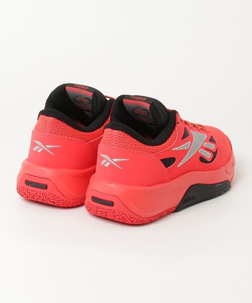 Reebok(リーボック)の「エンジン LT / ENGINE LT(スニーカー・メンズ・グレー/レッド・25.0cm/25.5cm/26.0cm/26.5cm/27.0cm/27.5cm/28.0cm/28.5cm/29.0cm/30.0cm)」の3枚目の写真