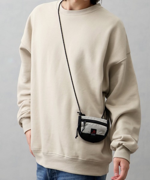 Overland(オーバーランド)の「【OverLand EQUIPMENT/オーバーランドイクイップメント】NECK SHOULDER / ネック ショルダー(ショルダーバッグ・メンズ・ブラック/ホワイト・FREE)」の2枚目の写真