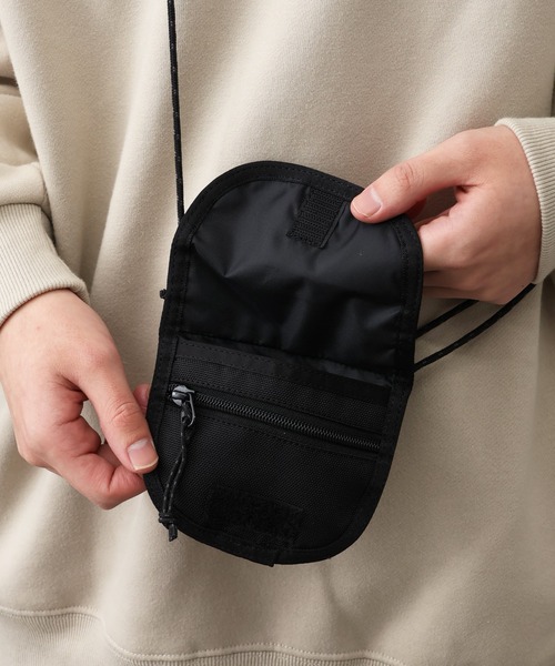 Overland(オーバーランド)の「【OverLand EQUIPMENT/オーバーランドイクイップメント】NECK SHOULDER / ネック ショルダー(ショルダーバッグ・メンズ・ブラック/ホワイト・FREE)」の13枚目の写真