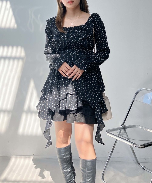 AS KNOW AS plus（アズノゥアズプラス）の「♪2WAY フリルとクラゲチュニック(スクエアネック・オフショルダー）（チュニック・レディース・ブラック系その他/ネイビー系/ブラウン系・FREE）」の19枚目の写真