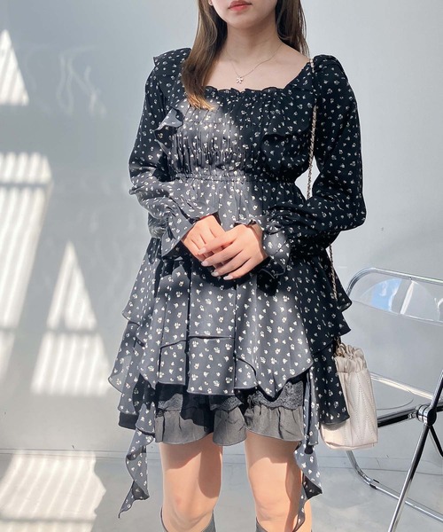 AS KNOW AS plus（アズノゥアズプラス）の「♪2WAY フリルとクラゲチュニック(スクエアネック・オフショルダー）（チュニック・レディース・ブラック系その他/ネイビー系/ブラウン系・FREE）」の15枚目の写真