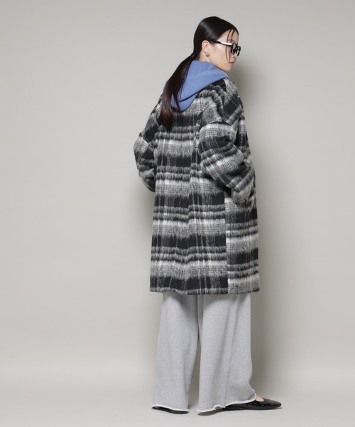 NANO universe（ナノユニバース）の「シャギーチェックコート（チェスターコート・レディース・ブラウン/ブラック・FREE）」の18枚目の写真