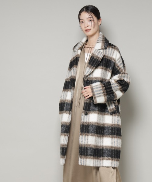 NANO universe（ナノユニバース）の「シャギーチェックコート（チェスターコート・レディース・ブラウン/ブラック・FREE）」の4枚目の写真